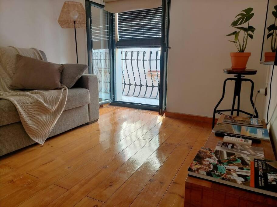 Bonito Y Centrico Apartamento Casco Antiguo Tarragona Ngoại thất bức ảnh